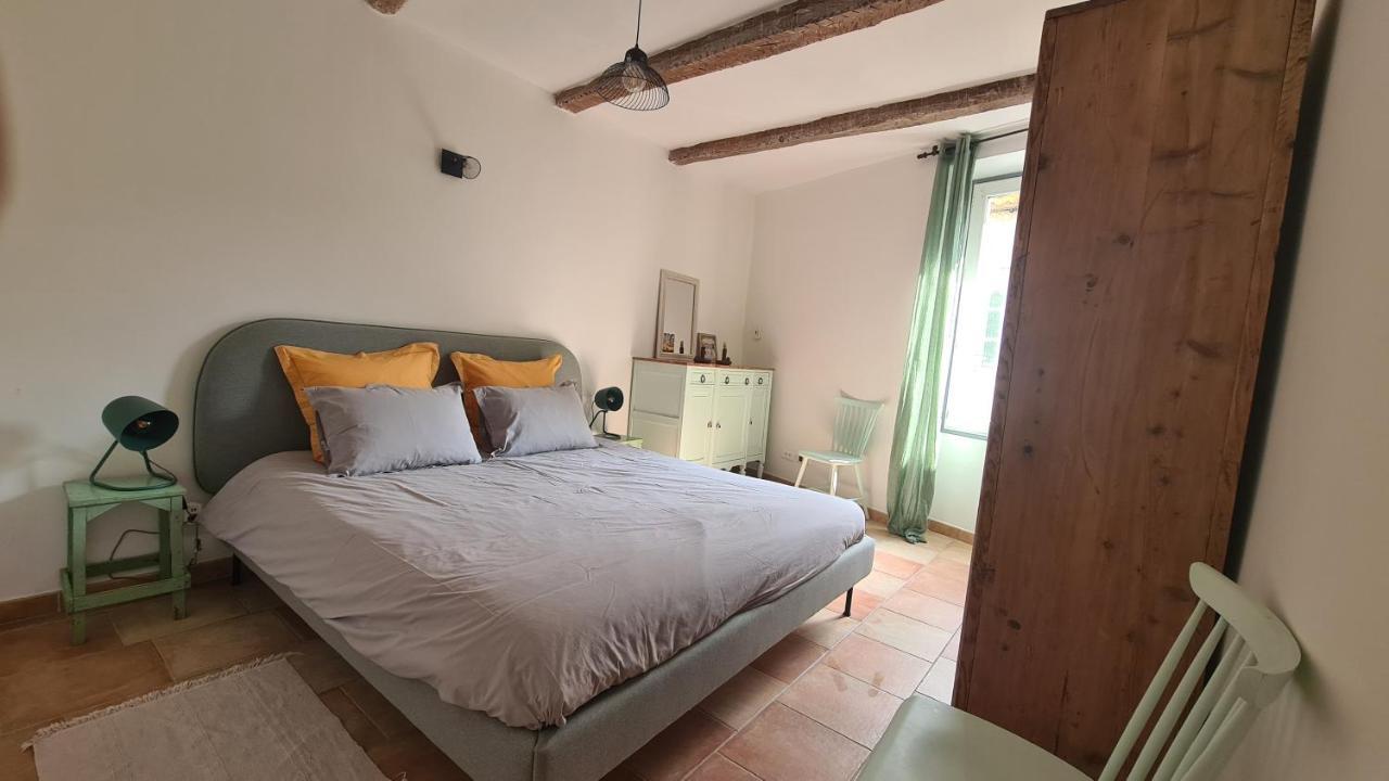 Cocon Du Papillon A Lourmarin Apartment Exterior photo
